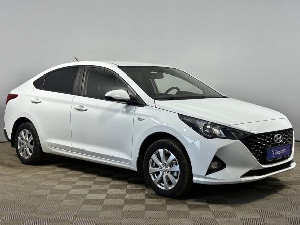 Hyundai Solaris II Рестайлинг с пробегом 2021 года, цена 1 310 000 рублей, 100049 км, седан, Автокод Объявления