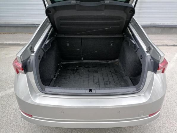 Skoda Octavia IV (A8) с пробегом 2021 года, цена 2 259 000 рублей, 97031 км, лифтбек, Автокод Объявления