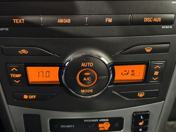 Toyota Corolla X (E140 E150) Рестайлинг с пробегом 2013 года, цена 1 174 000 рублей, 174608 км, седан, Автокод Объявления