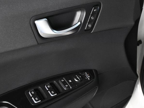 Kia Optima IV с пробегом 2016 года, цена 1 749 000 рублей, 212283 км, седан, Автокод Объявления