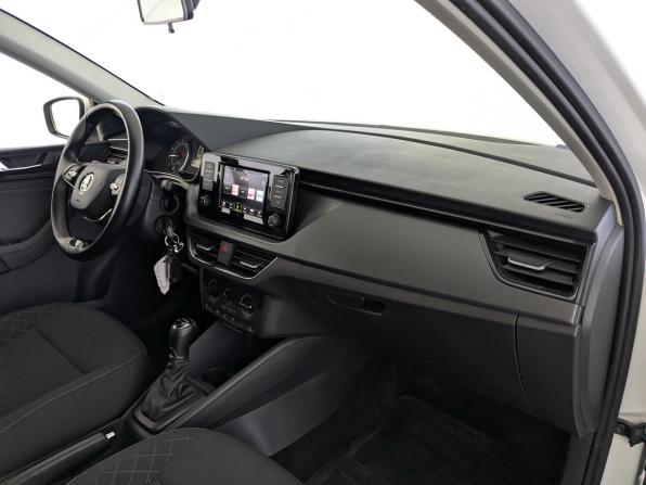 Skoda Rapid II с пробегом 2021 года, цена 1 250 000 рублей, 156510 км, лифтбек, Автокод Объявления