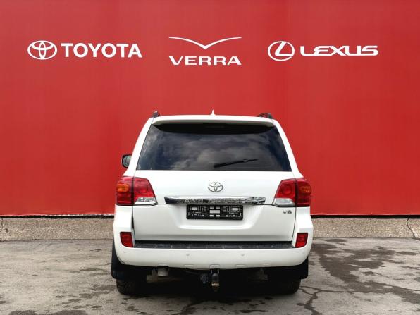 Toyota Land Cruiser 200 Series Рестайлинг 1 с пробегом 2013 года, цена 3 740 000 рублей, 286210 км, внедорожник, Автокод Объявления