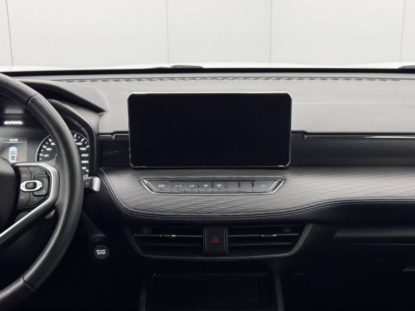 Haval Jolion I с пробегом 2023 года, цена 1 822 000 рублей, 42290 км, внедорожник, Автокод Объявления
