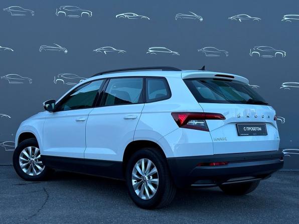 Skoda Karoq I с пробегом 2022 года, цена 2 663 900 рублей, 50276 км, внедорожник, Автокод Объявления