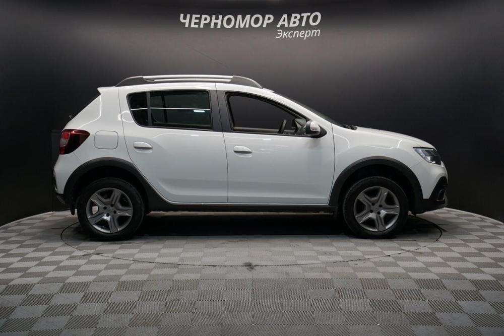 Renault Sandero II Рестайлинг Крым  - изображение 6