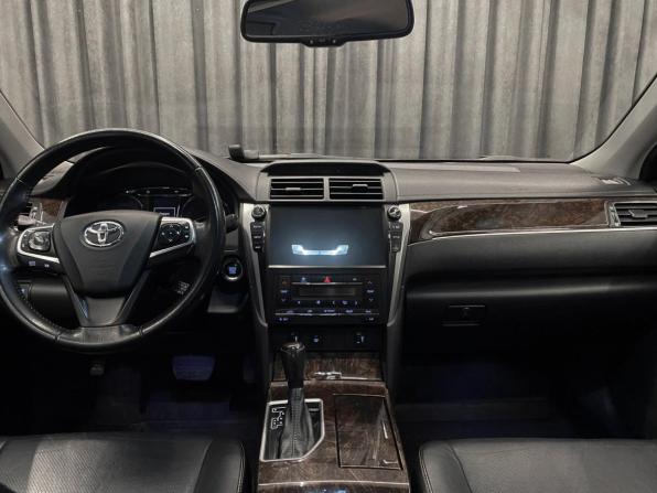 Toyota Camry VII (XV50) Рестайлинг 2 с пробегом 2017 года, цена 2 080 000 рублей, 164144 км, седан, Автокод Объявления