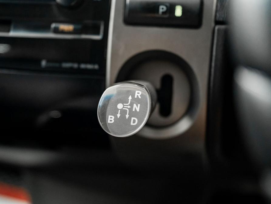 Toyota Prius II Рестайлинг (XW20) Красноярск  - изображение 13