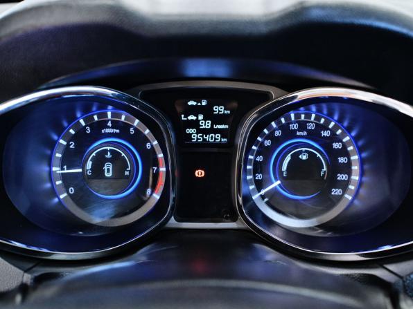 JAC S5 (Eagle) I с пробегом 2015 года, цена 642 000 рублей, 95408 км, внедорожник, Автокод Объявления