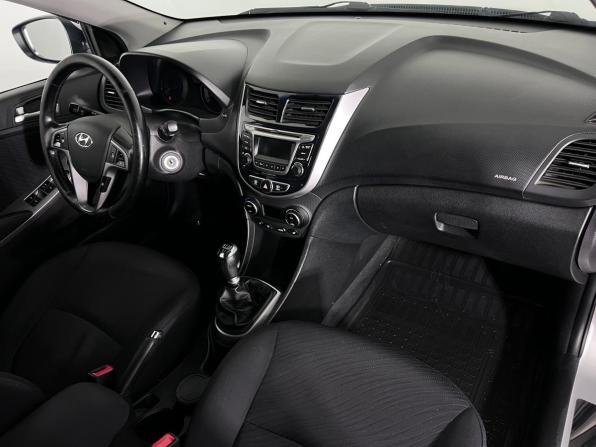 Hyundai Solaris I Рестайлинг с пробегом 2014 года, цена 897 000 рублей, 186003 км, седан, Автокод Объявления