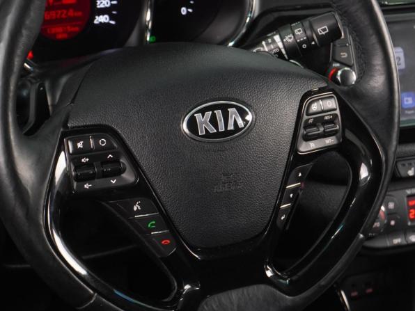 Kia Ceed II с пробегом 2015 года, цена 1 325 000 рублей, 139815 км, хэтчбек, Автокод Объявления