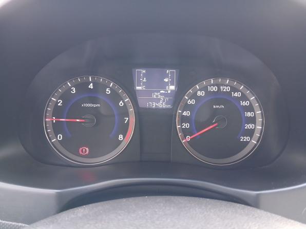 Hyundai Solaris I Рестайлинг с пробегом 2015 года, цена 870 000 рублей, 173466 км, хэтчбек, Автокод Объявления