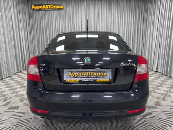 Skoda Octavia II (A5) Рестайлинг с пробегом 2013 года, цена 1 100 000 рублей, 139351 км, лифтбек, Автокод Объявления