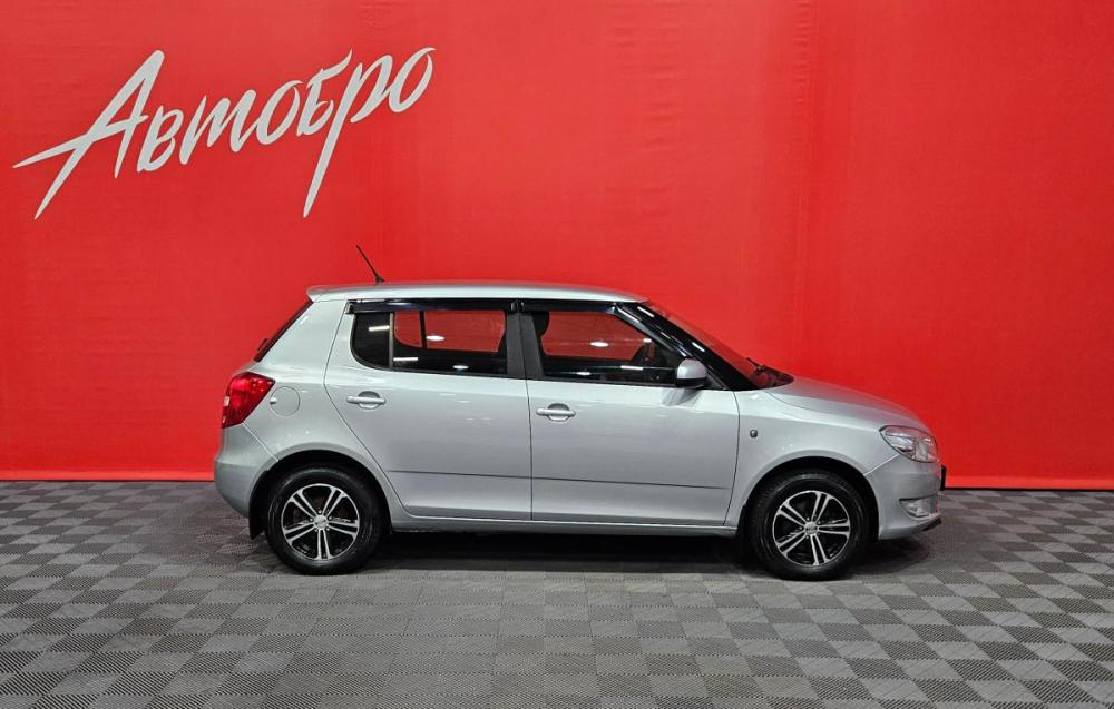 Skoda Fabia II Рестайлинг Вологда  - изображение 6