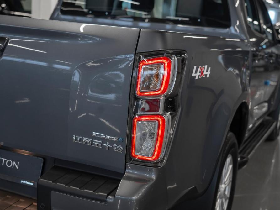 Isuzu D-Max III Москва  - изображение 25