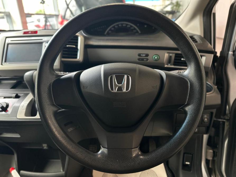 Honda Freed I Рестайлинг Санкт-Петербург  - изображение 15