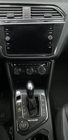 Volkswagen Tiguan II с пробегом 2020 года, цена 2 590 000 рублей, 104200 км, внедорожник, Автокод Объявления