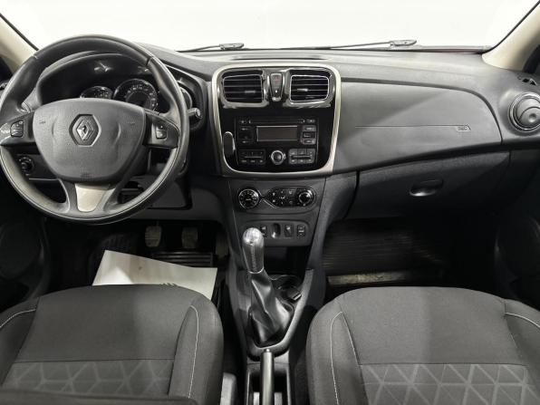 Renault Sandero II с пробегом 2016 года, цена 900 000 рублей, 105913 км, хэтчбек, Автокод Объявления