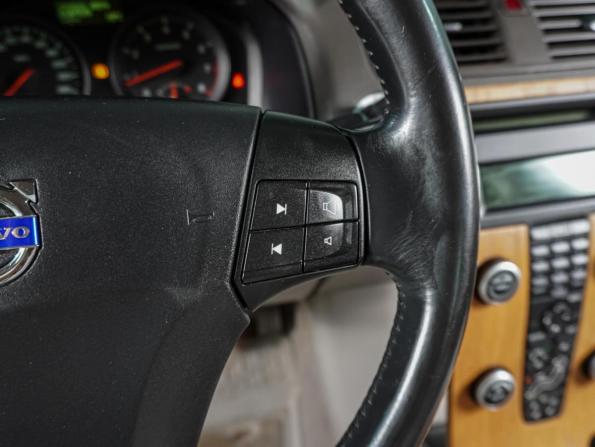 Volvo S40 II Рестайлинг с пробегом 2007 года, цена 649 000 рублей, 363620 км, седан, Автокод Объявления