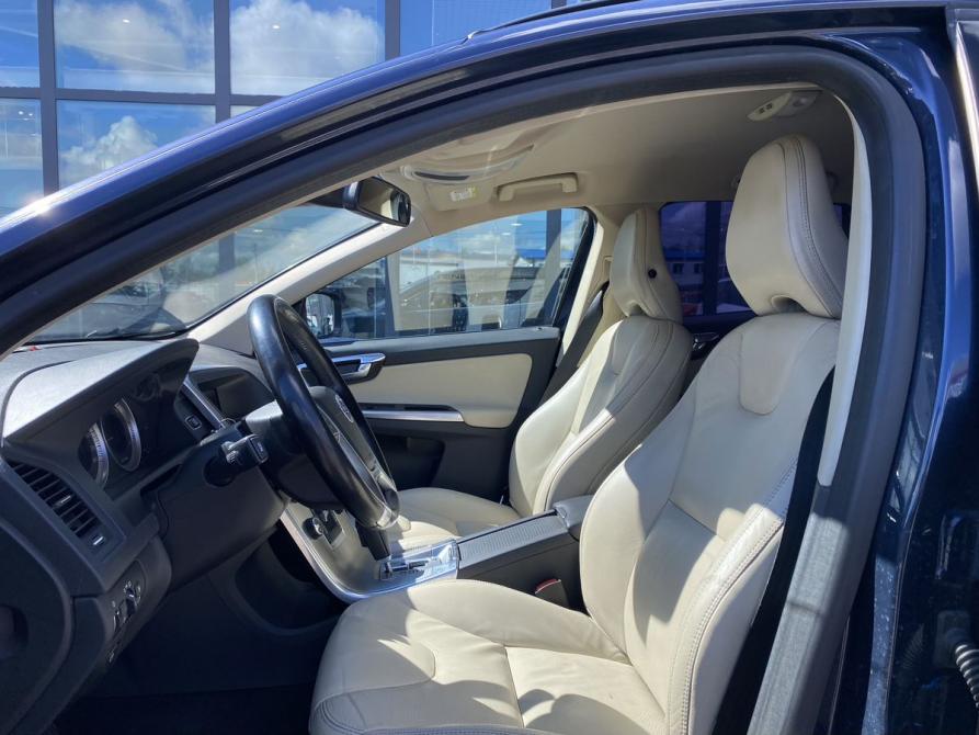 Volvo XC60 I Москва  - изображение 22
