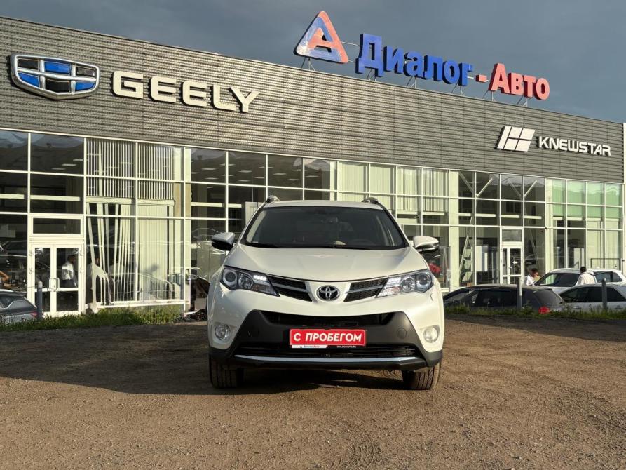 Toyota RAV4 IV (XA40) Набережные Челны  - изображение 11