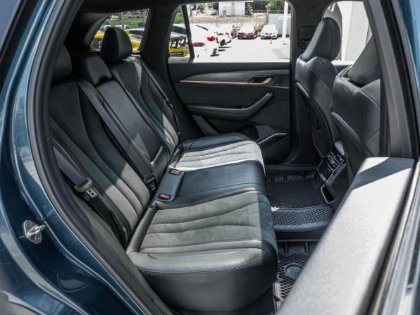 Geely Monjaro I с пробегом 2023 года, цена 2 796 000 рублей, 90008 км, внедорожник, Автокод Объявления