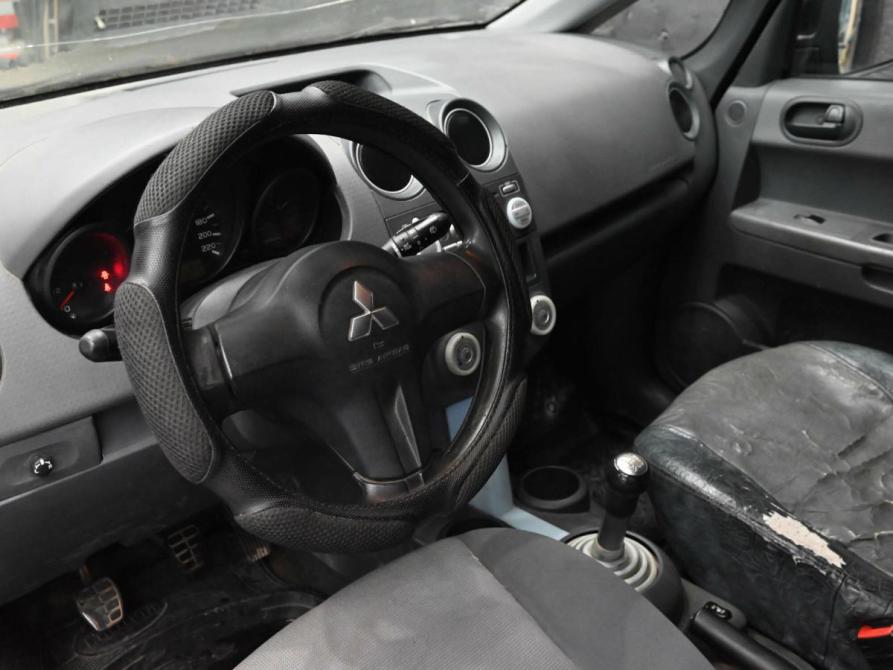 Mitsubishi Colt VI (Z20/Z30) Екатеринбург  - изображение 16