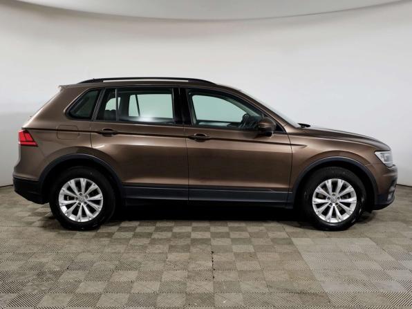 Volkswagen Tiguan II с пробегом 2019 года, цена 2 098 000 рублей, 133747 км, внедорожник, Автокод Объявления