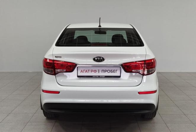 Kia Rio III Рестайлинг с пробегом 2016 года, цена 1 277 000 рублей, 86018 км, седан, Автокод Объявления