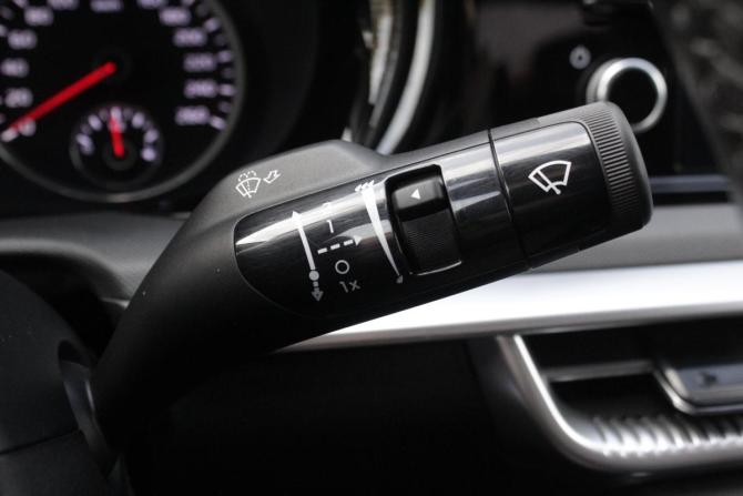 Kia K5 III с пробегом 2021 года, цена 2 645 000 рублей, 45225 км, седан, Автокод Объявления