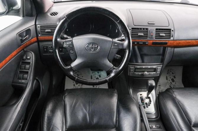 Toyota Avensis II Рестайлинг с пробегом 2008 года, цена 899 000 рублей, 349000 км, седан, Автокод Объявления