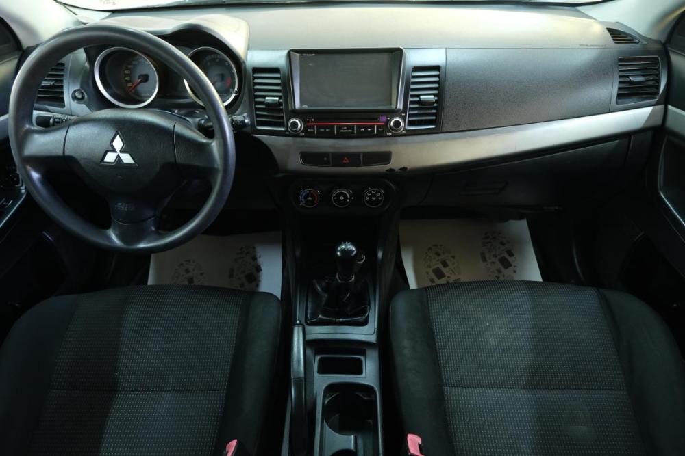 Mitsubishi Lancer X Омск  - изображение 12