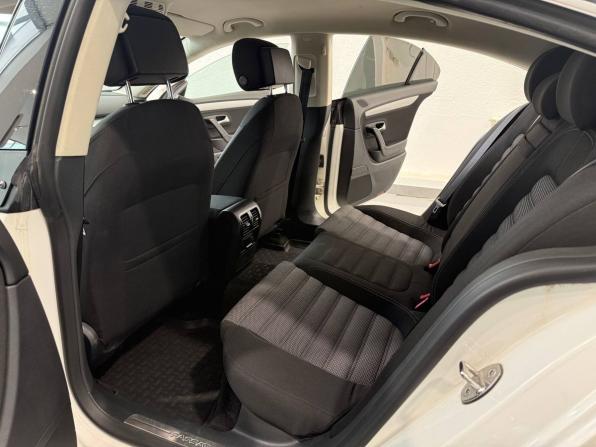 Volkswagen Passat CC I Рестайлинг с пробегом 2013 года, цена 1 350 000 рублей, 239045 км, седан, Автокод Объявления