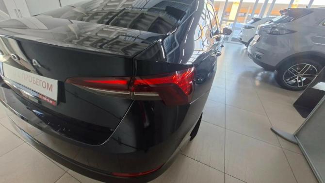 Skoda Octavia IV (A8) с пробегом 2021 года, цена 2 350 000 рублей, 47600 км, лифтбек, Автокод Объявления