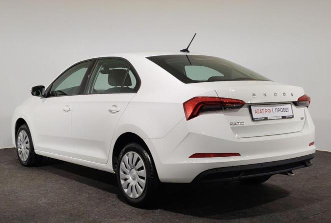 Skoda Rapid II с пробегом 2021 года, цена 1 680 000 рублей, 70956 км, лифтбек, Автокод Объявления