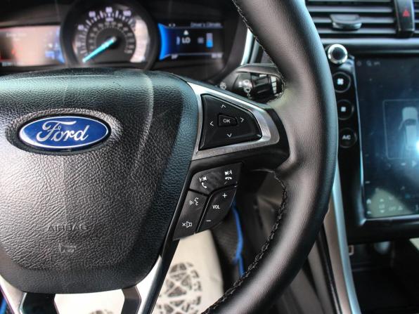 Ford Fusion (North America) II Рестайлинг с пробегом 2017 года, цена 1 176 000 рублей, 223850 км, седан, Автокод Объявления