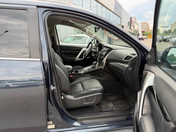 Mitsubishi Pajero Sport III с пробегом 2018 года, цена 3 480 000 рублей, 53391 км, внедорожник, Автокод Объявления