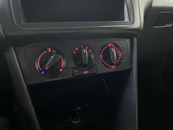 Volkswagen Polo V с пробегом 2012 года, цена 596 370 рублей, 190599 км, седан, Автокод Объявления