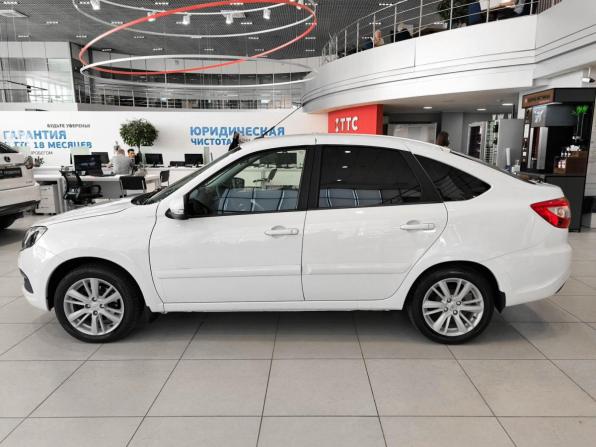 Lada (ВАЗ) Granta I Рестайлинг с пробегом 2021 года, цена 830 000 рублей, 64005 км, хэтчбек, Автокод Объявления