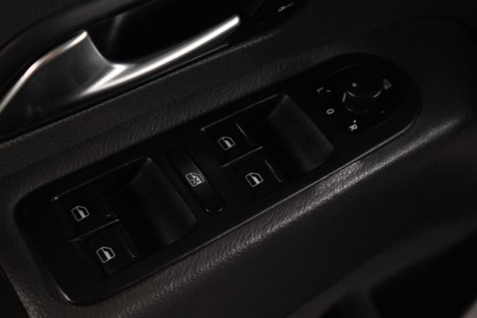 Volkswagen Amarok I с пробегом 2013 года, цена 1 899 000 рублей, 226000 км, offers.body_type.unknown, Автокод Объявления