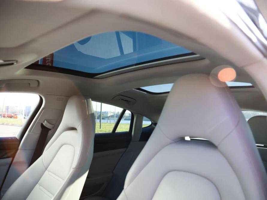 Porsche Panamera II Рестайлинг Санкт-Петербург  - изображение 30
