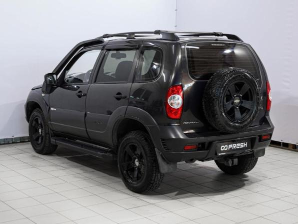 Chevrolet Niva I Рестайлинг с пробегом 2013 года, цена 649 500 рублей, 175731 км, внедорожник, Автокод Объявления