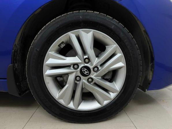 Hyundai Elantra VI (AD) Рестайлинг с пробегом 2019 года, цена 1 090 000 рублей, 259798 км, седан, Автокод Объявления