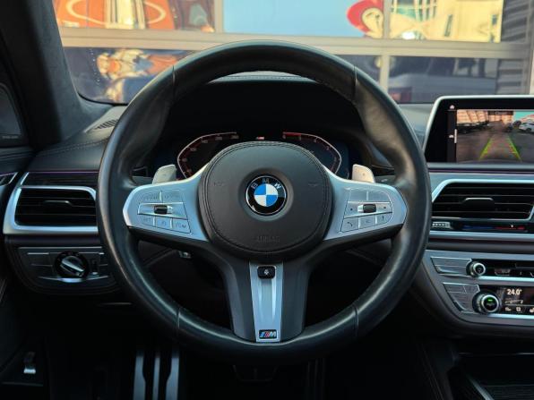 BMW 7 серии VI (G11/G12) Рестайлинг с пробегом 2019 года, цена 5 490 000 рублей, 98316 км, седан, Автокод Объявления