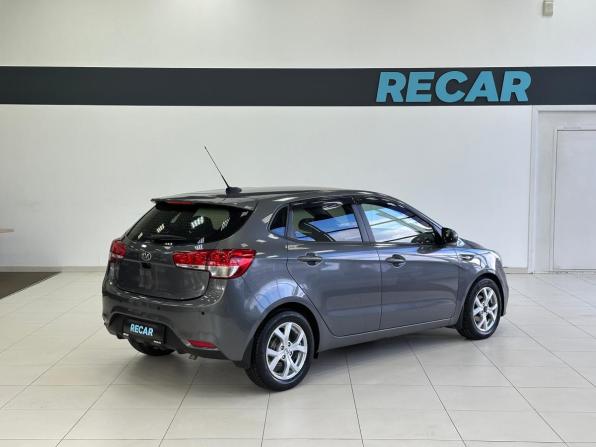 Kia Rio III Рестайлинг с пробегом 2017 года, цена 1 120 000 рублей, 84643 км, хэтчбек, Автокод Объявления