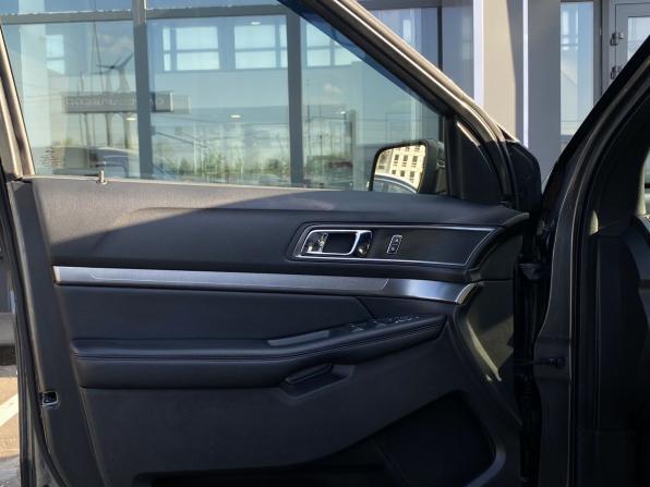 Ford Explorer V Рестайлинг 2 с пробегом 2018 года, цена 3 319 000 рублей, 107500 км, внедорожник, Автокод Объявления
