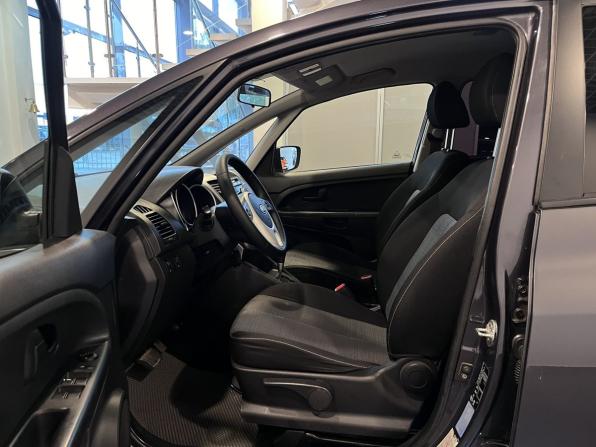 Kia Venga I с пробегом 2012 года, цена 925 000 рублей, 113440 км, компактвэн, Автокод Объявления