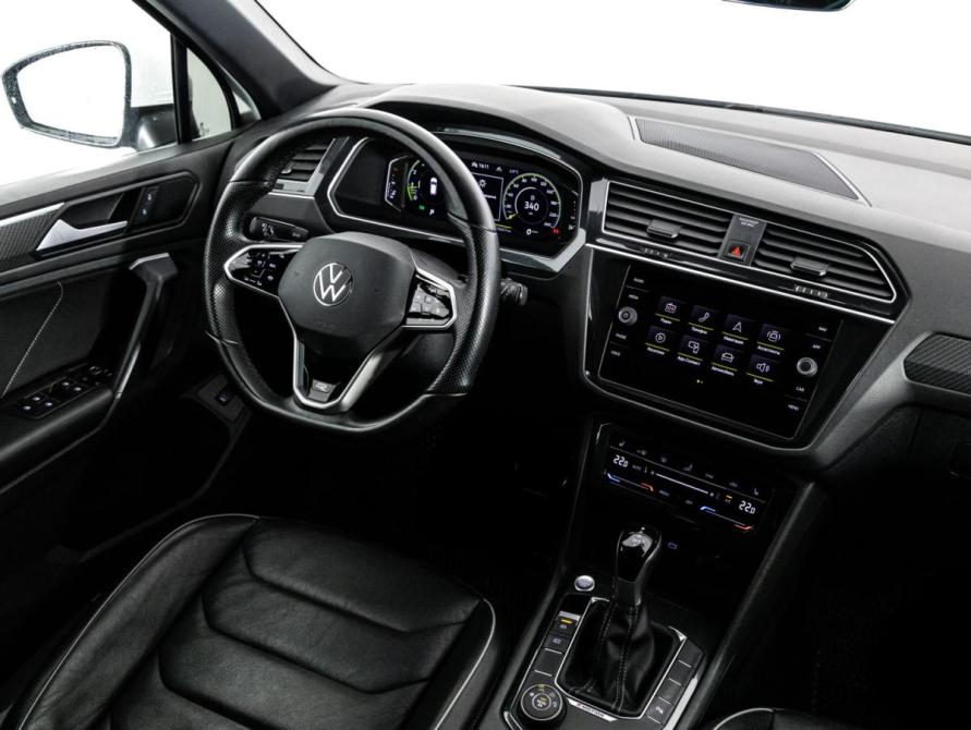 Volkswagen Tiguan II Рестайлинг Санкт-Петербург  - изображение 18