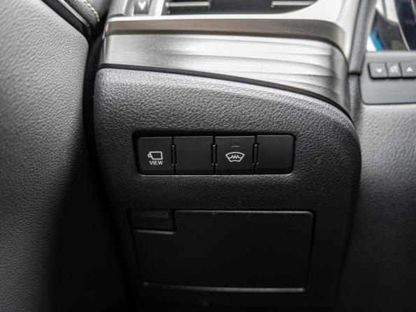 Lexus ES VII с пробегом 2018 года, цена 3 120 000 рублей, 137486 км, седан, Автокод Объявления