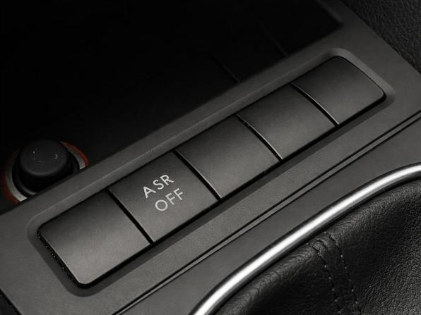 Volkswagen Jetta VI Рестайлинг с пробегом 2014 года, цена 1 017 000 рублей, 159934 км, седан, Автокод Объявления