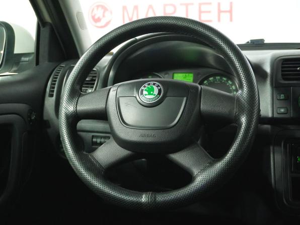 Skoda Fabia II Рестайлинг с пробегом 2012 года, цена 689 000 рублей, 178038 км, хэтчбек, Автокод Объявления